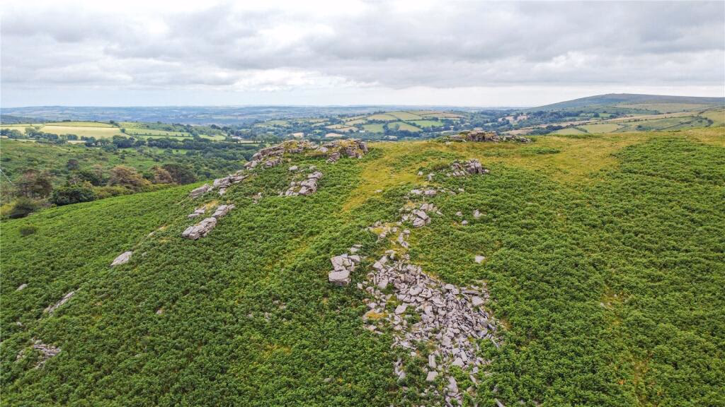 Land for sale - Image 4