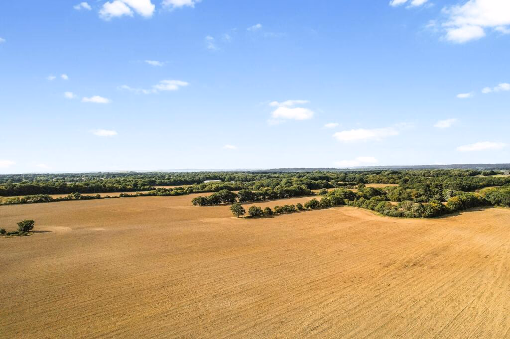 Land for sale - Image 4