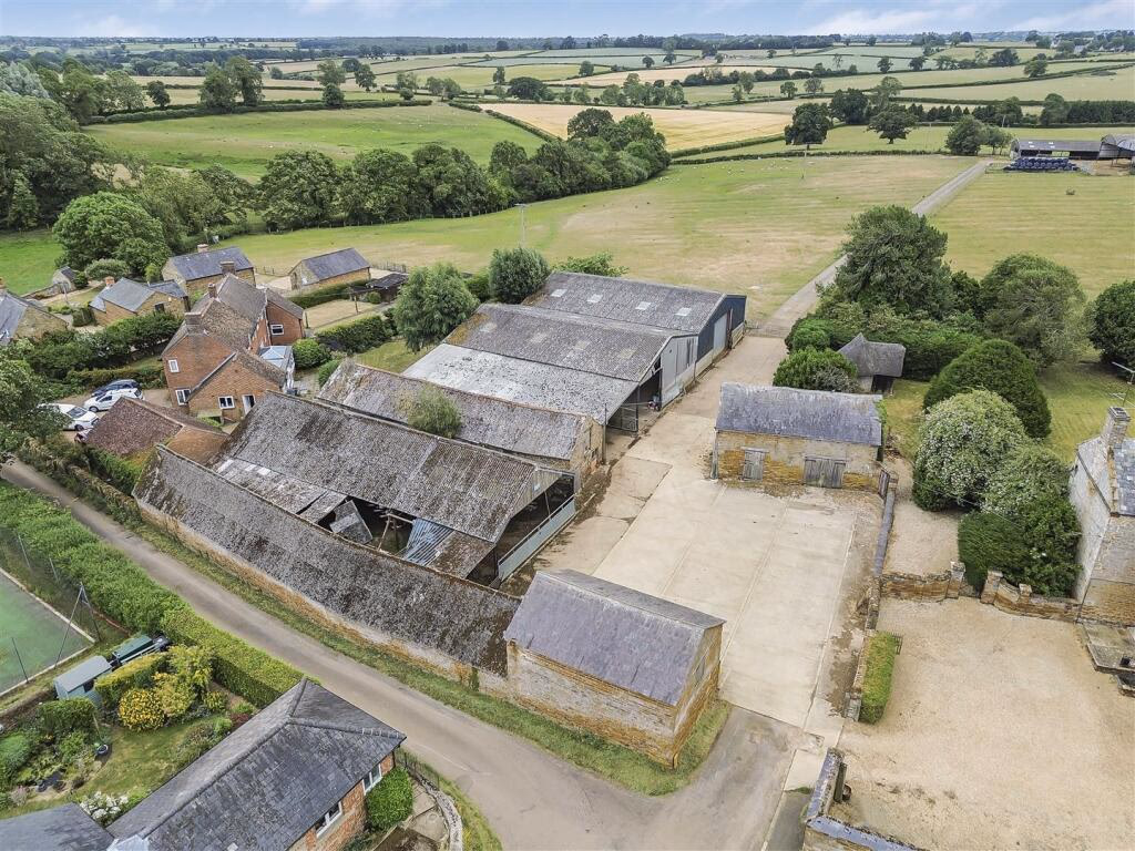 Plot for sale - Image 2