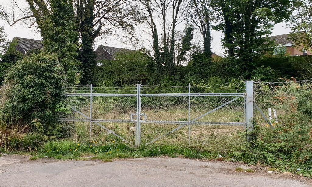 Plot for sale - Image 4