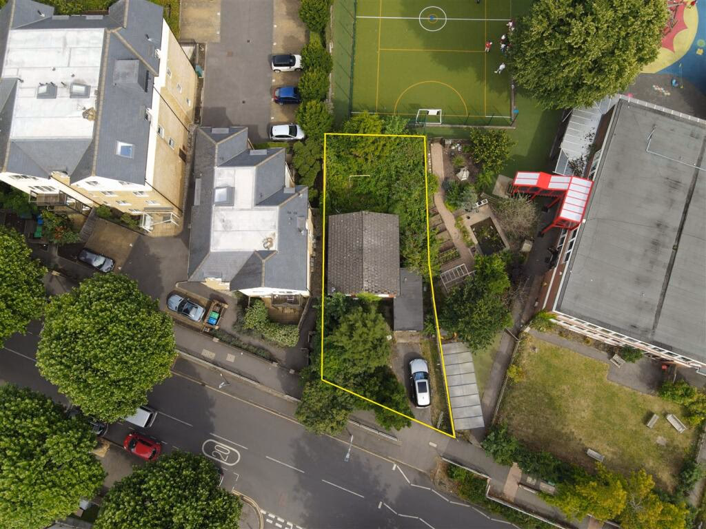 Plot for sale - Image 3