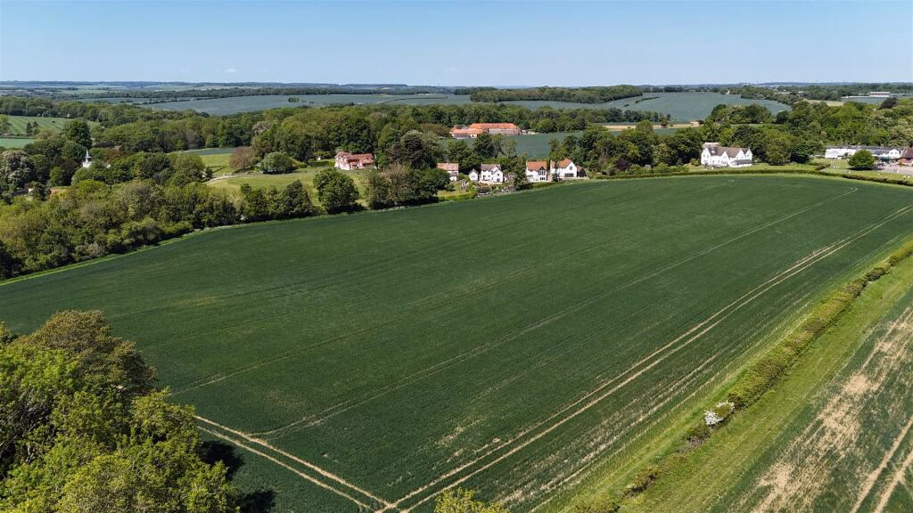 Land for sale - Image 4