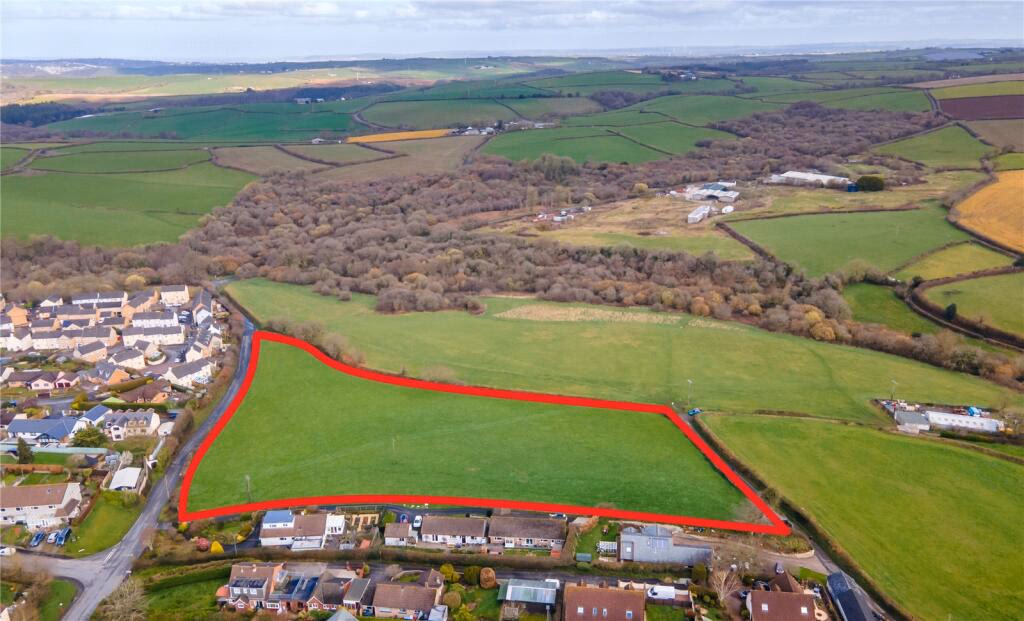 Plot for sale - Image 2