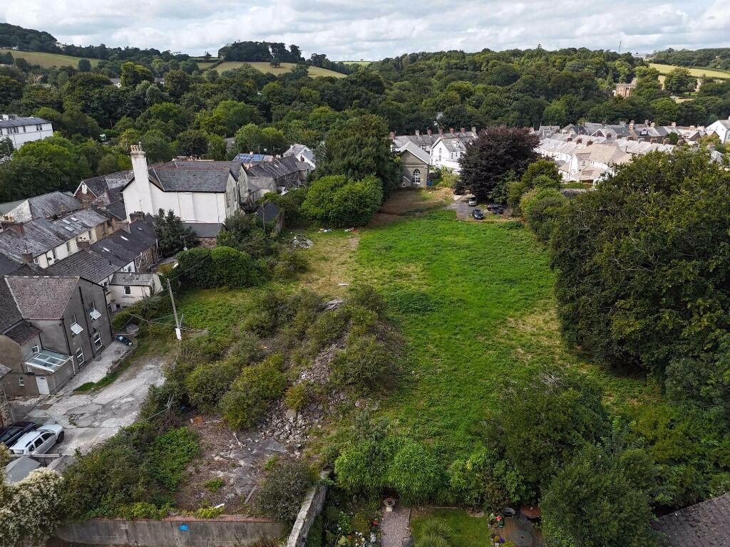 Plot for sale - Image 2