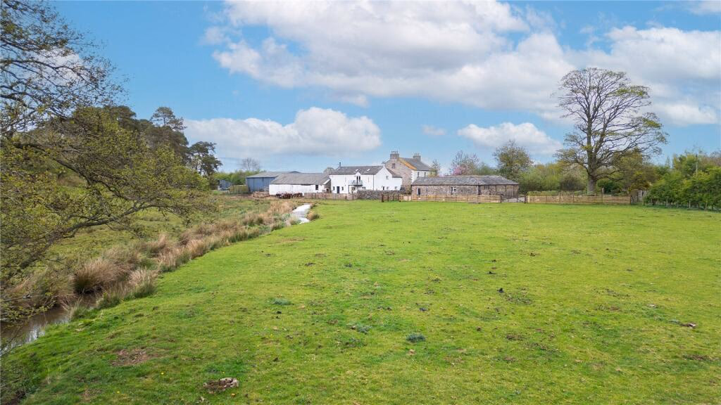 Land for sale - Image 1