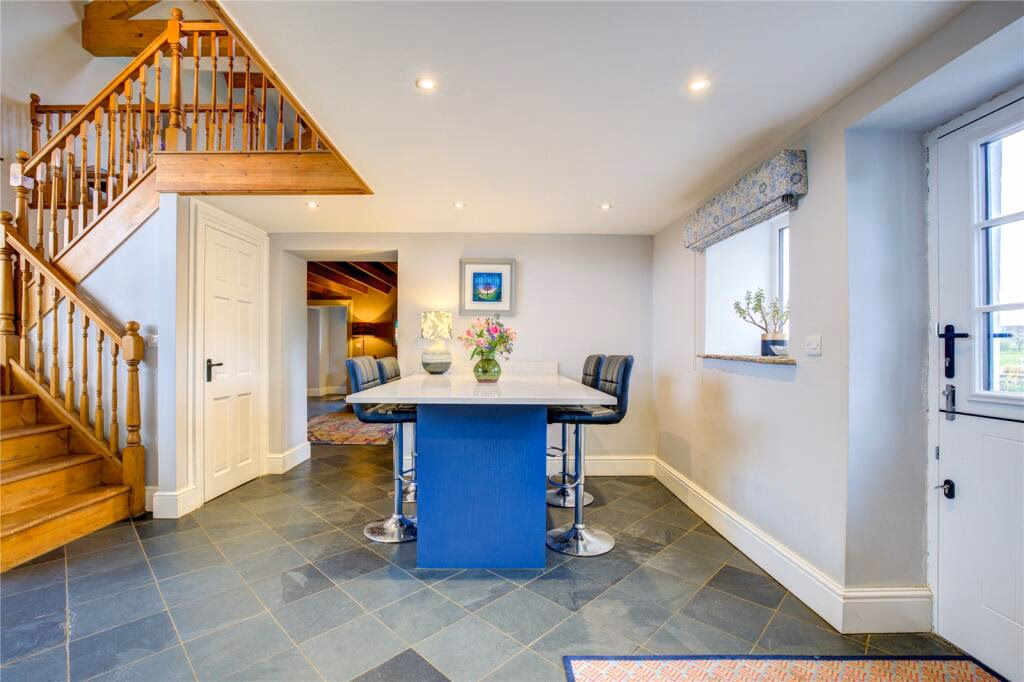 Land for sale - Image 3