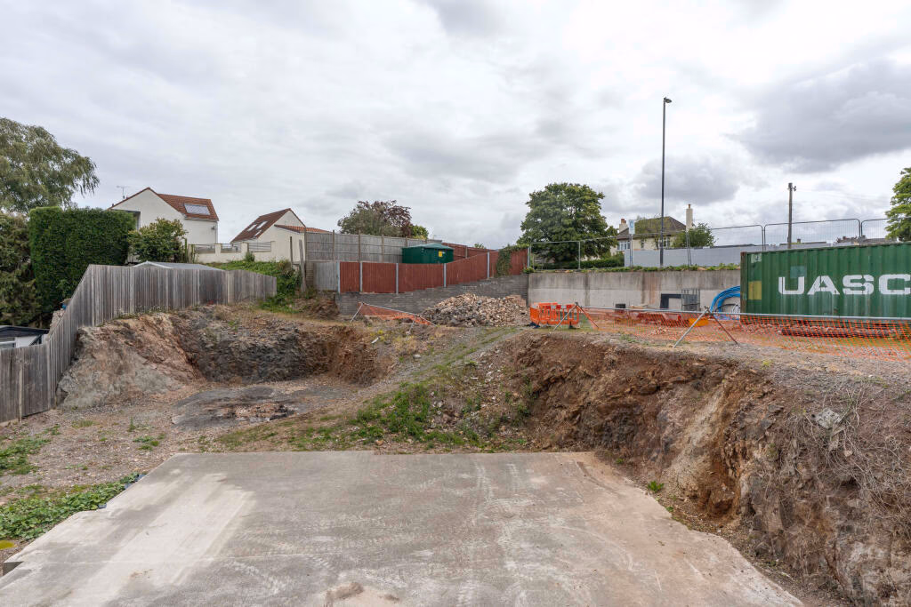 Land for sale - Image 5