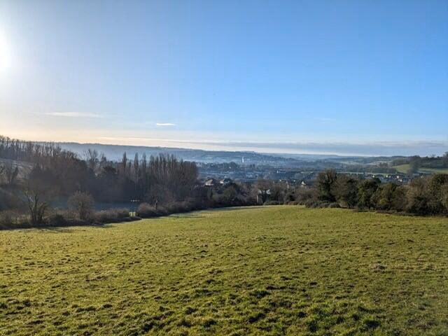 Land for sale - Image 2