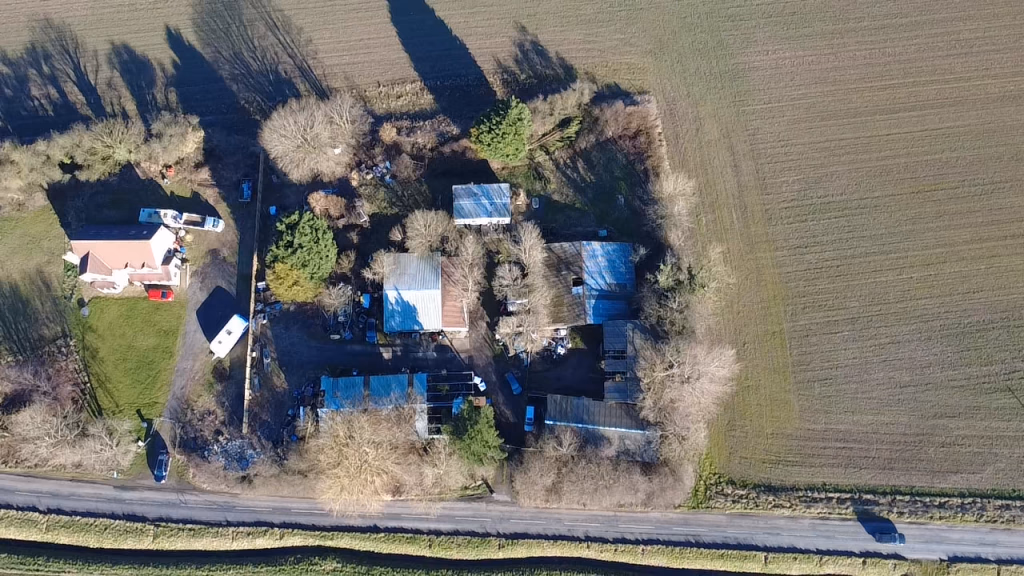 Land for sale - Image 3