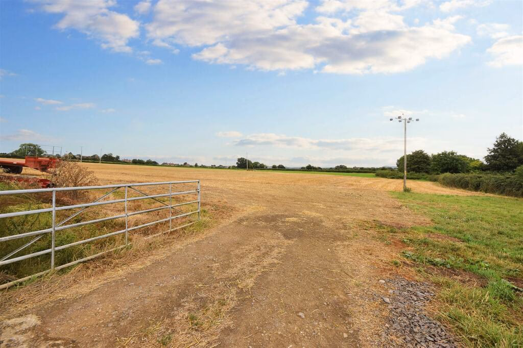 Plot for sale - Image 5