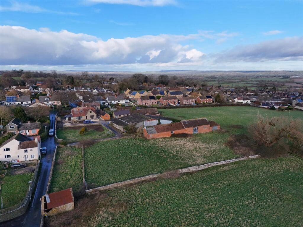 Plot for sale - Image 2