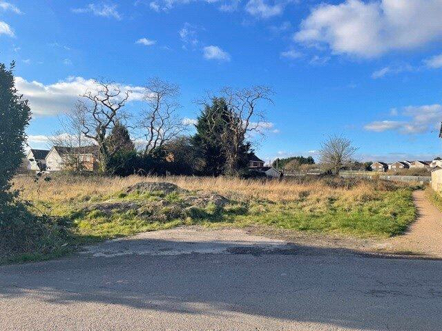 Land for sale - Image 3