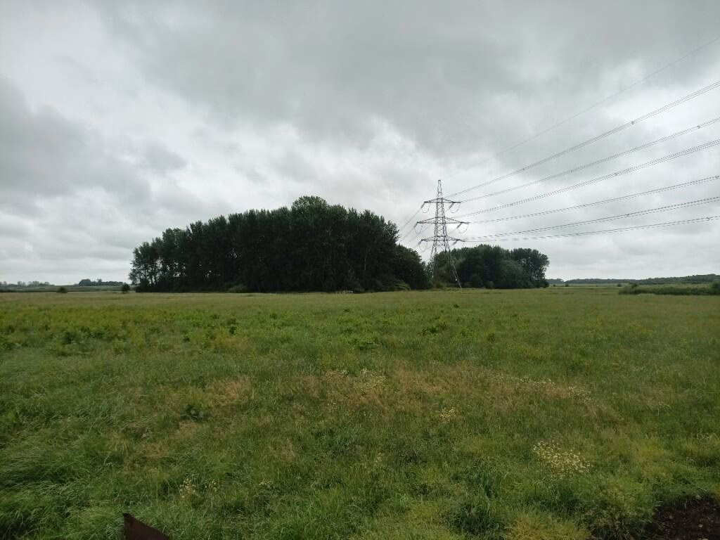 Land for sale - Image 1