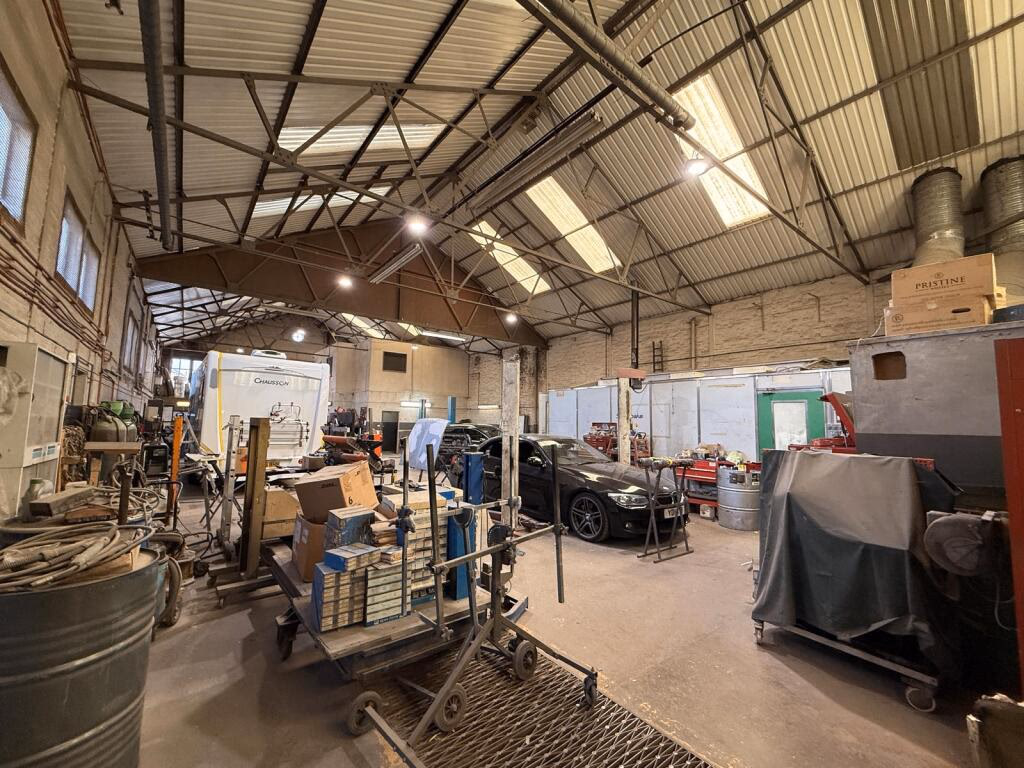 Land for sale - Image 4