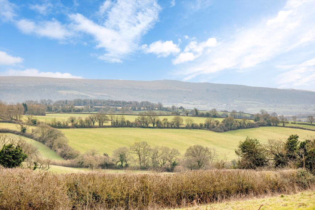 Plot for sale - Image 2