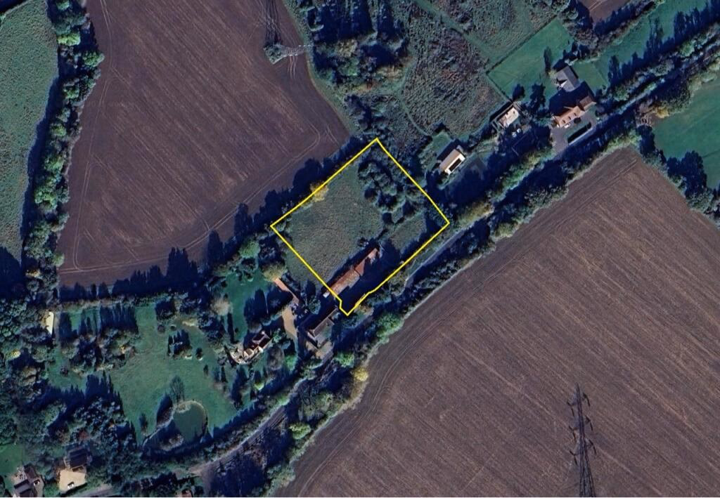 Land for sale - Image 2