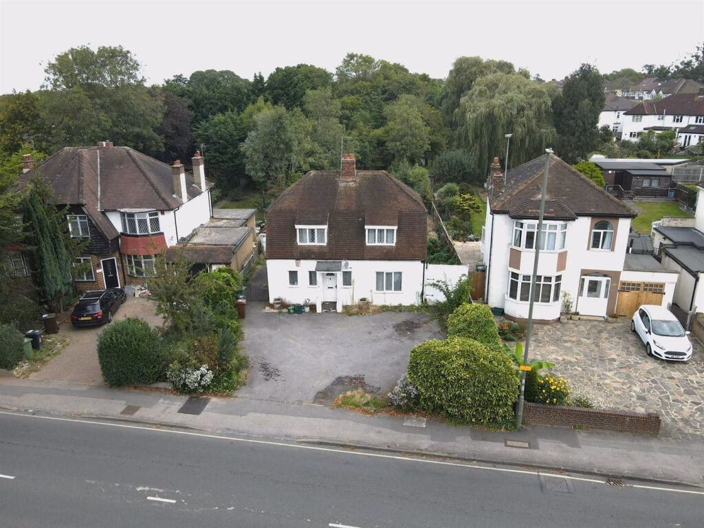 Plot for sale - Image 2