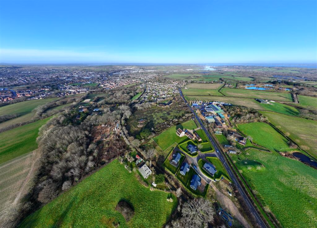 Land for sale - Image 4