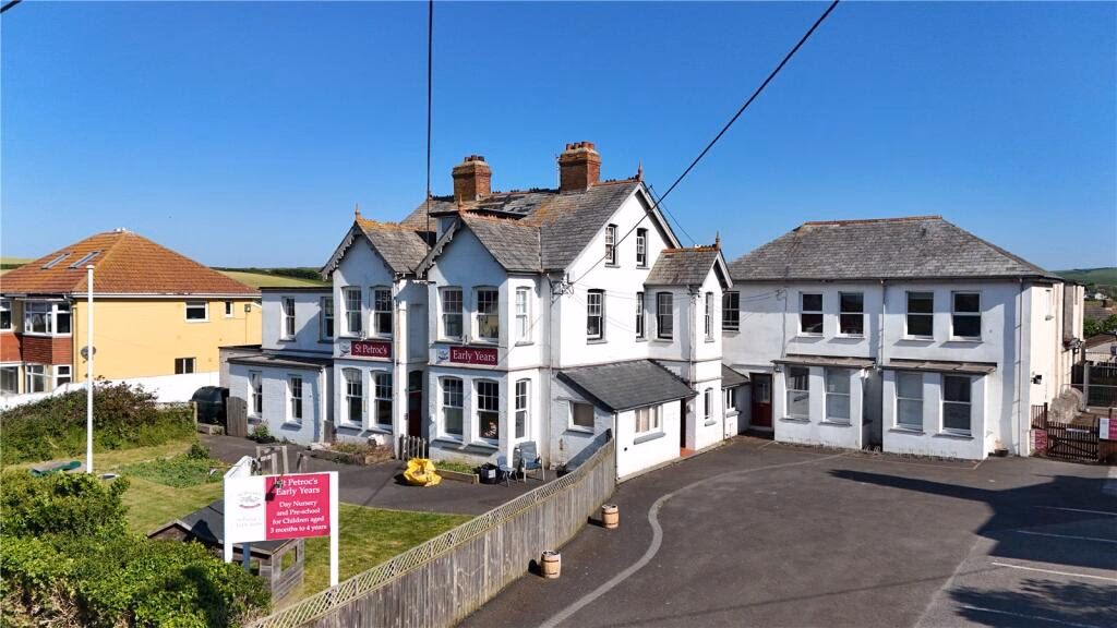 Plot for sale - Image 2