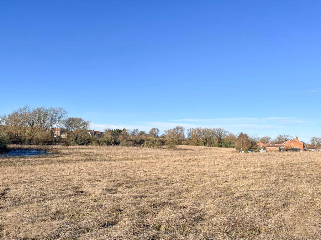 Land for sale - Image 3