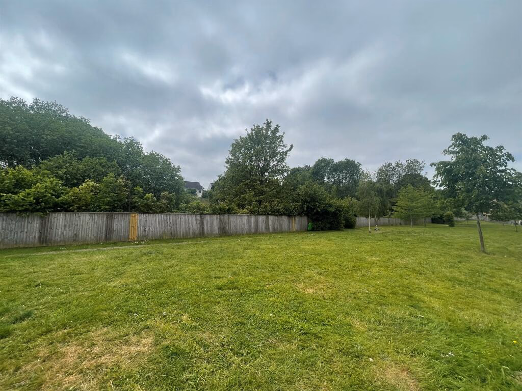 Land for sale - Image 5