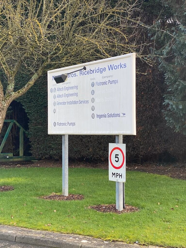 Land for sale - Image 2