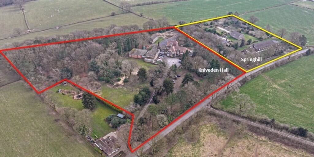 Land for sale - Image 1