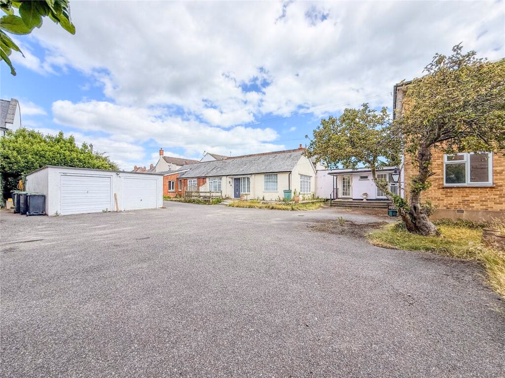 Land for sale - Image 3