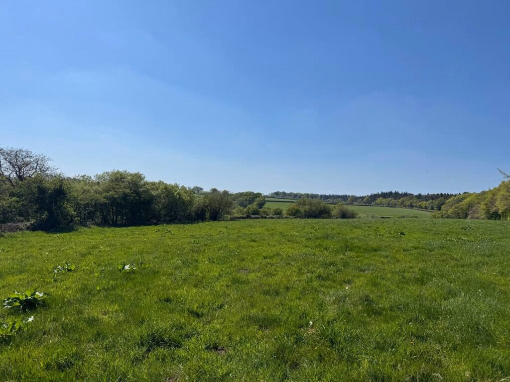 Land for sale - Image 3