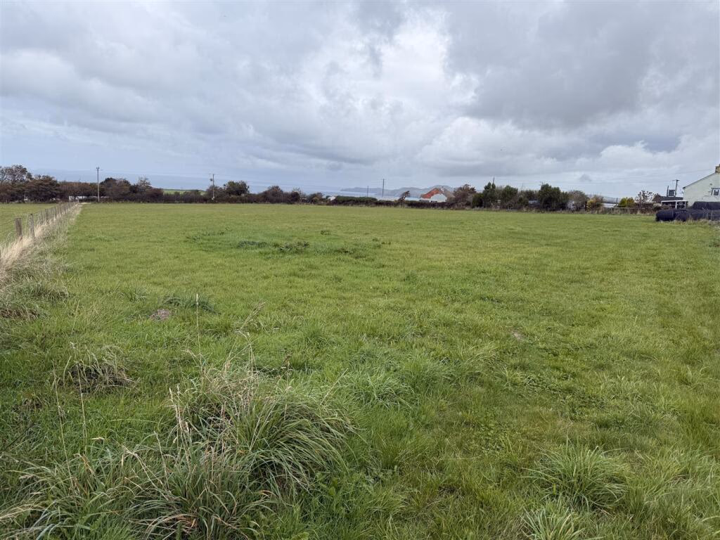 Farm land for sale - Image 1