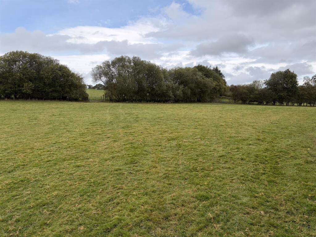 Land for sale - Image 5