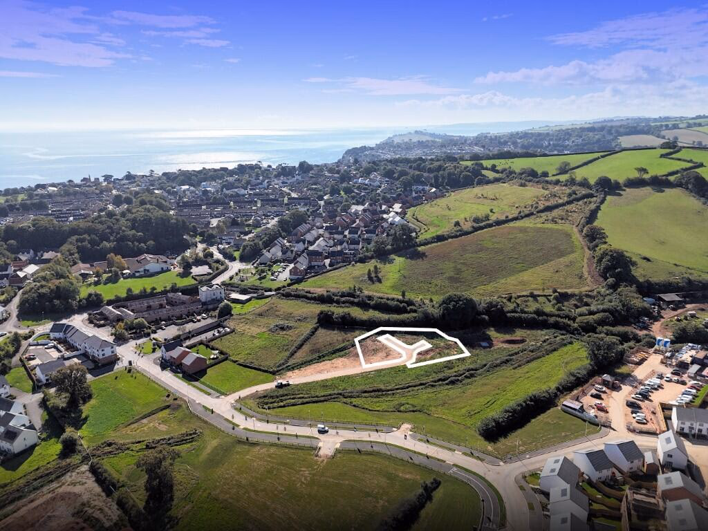 Plot for sale - Image 2