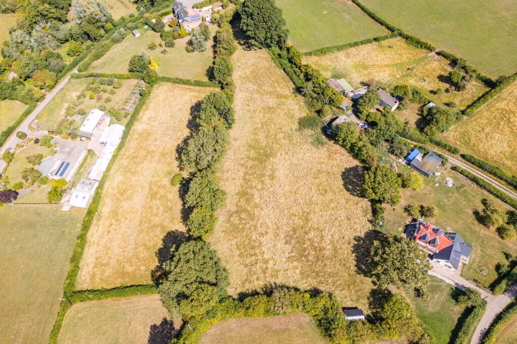 Land for sale - Image 3