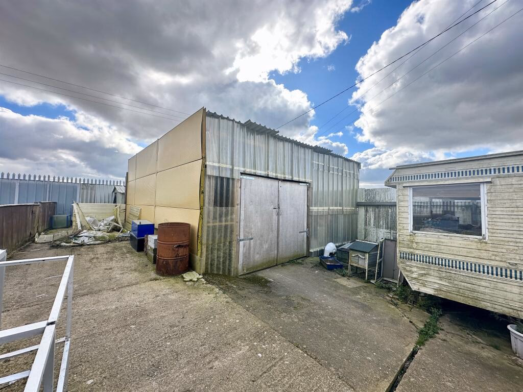 Land for sale - Image 5