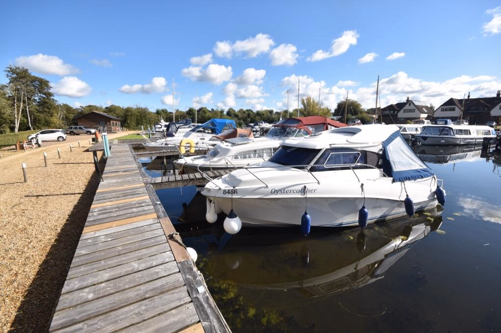 Plot for sale - Image 1