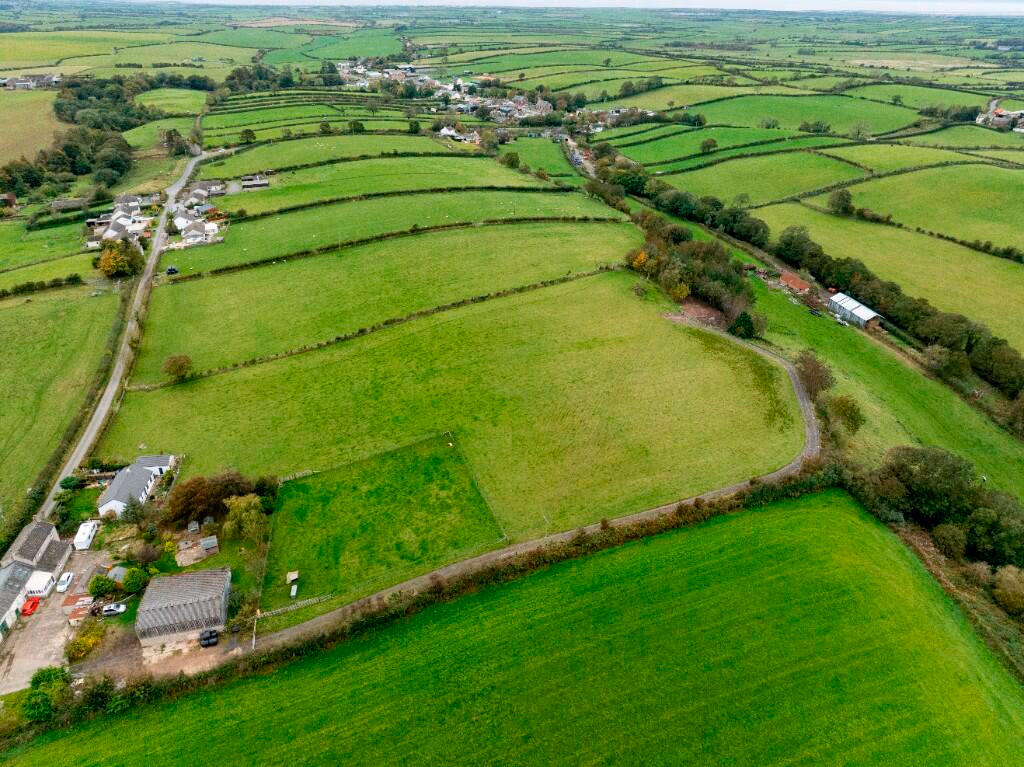 Land for sale - Image 4