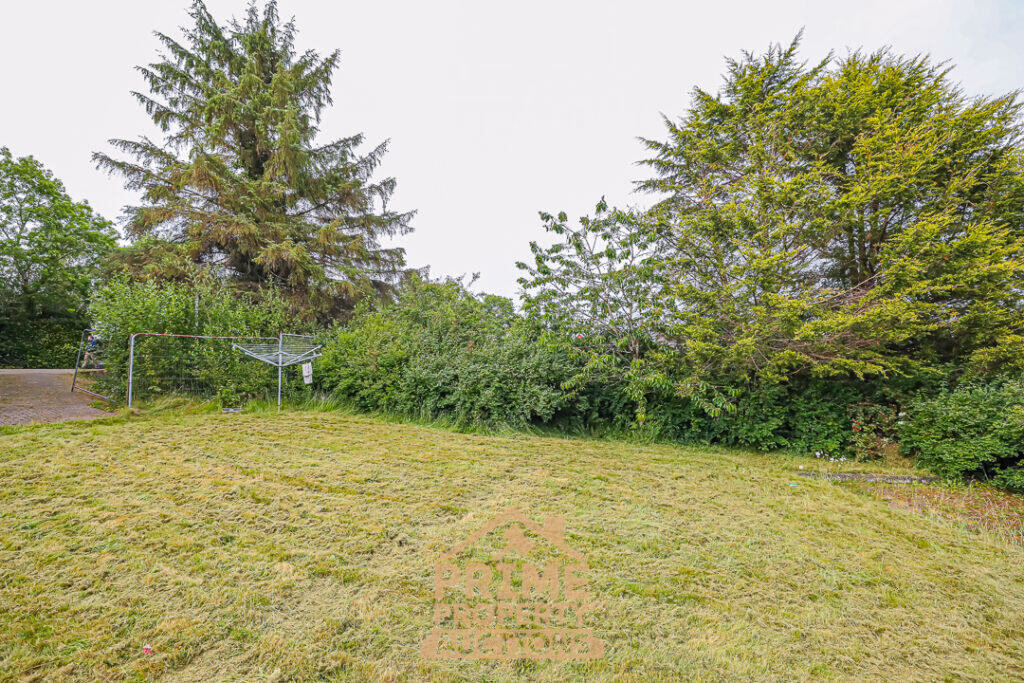 Land for sale - Image 4