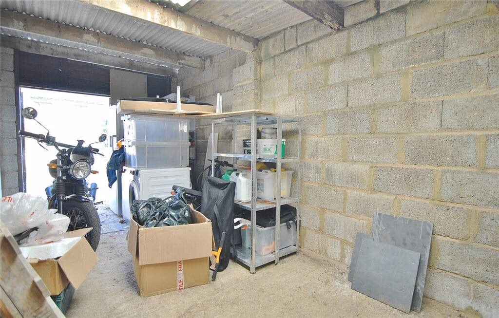 Land for sale - Image 3