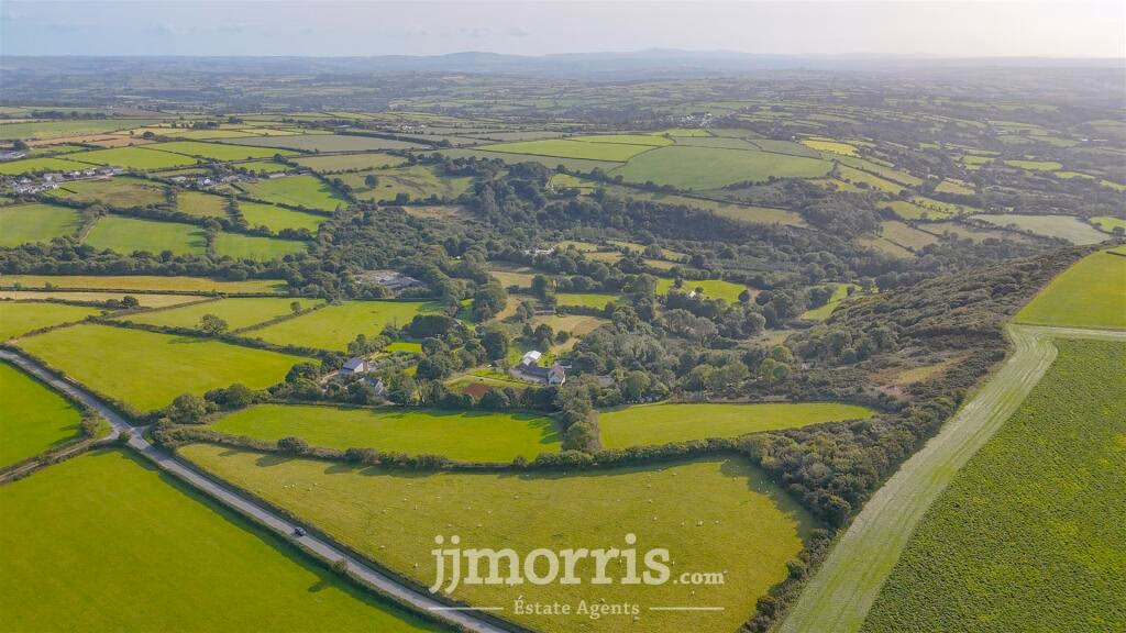 Land for sale - Image 3