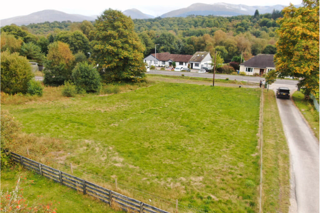 Land for sale - Image 3