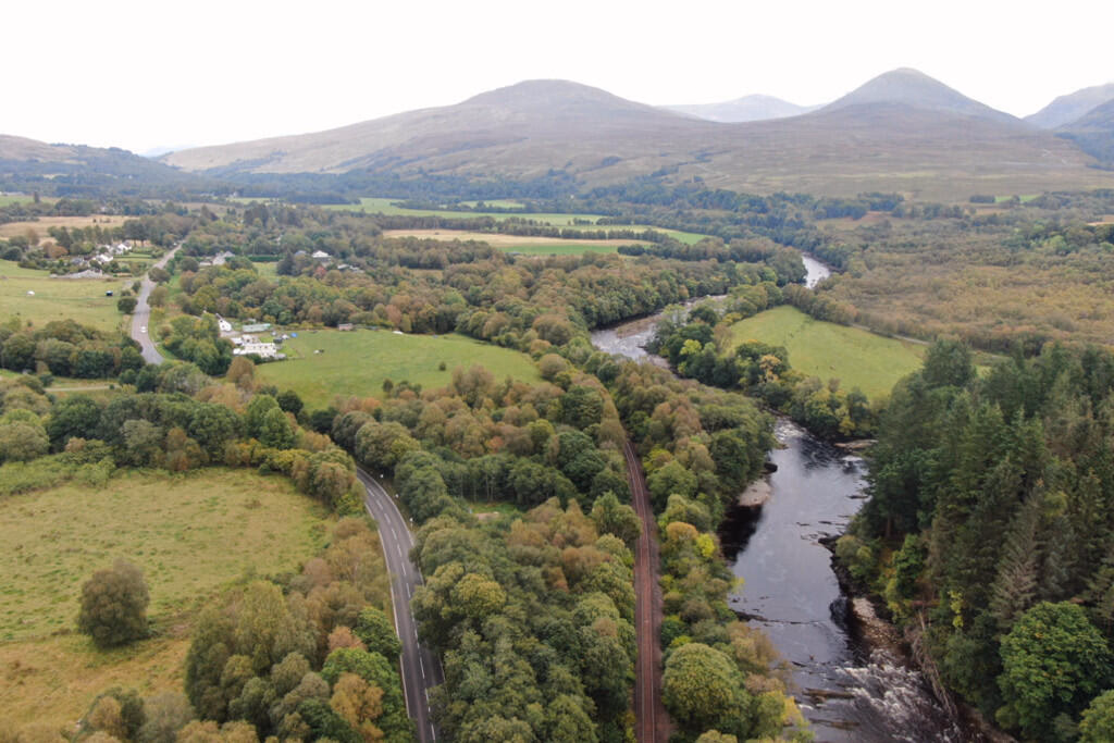 Land for sale - Image 1