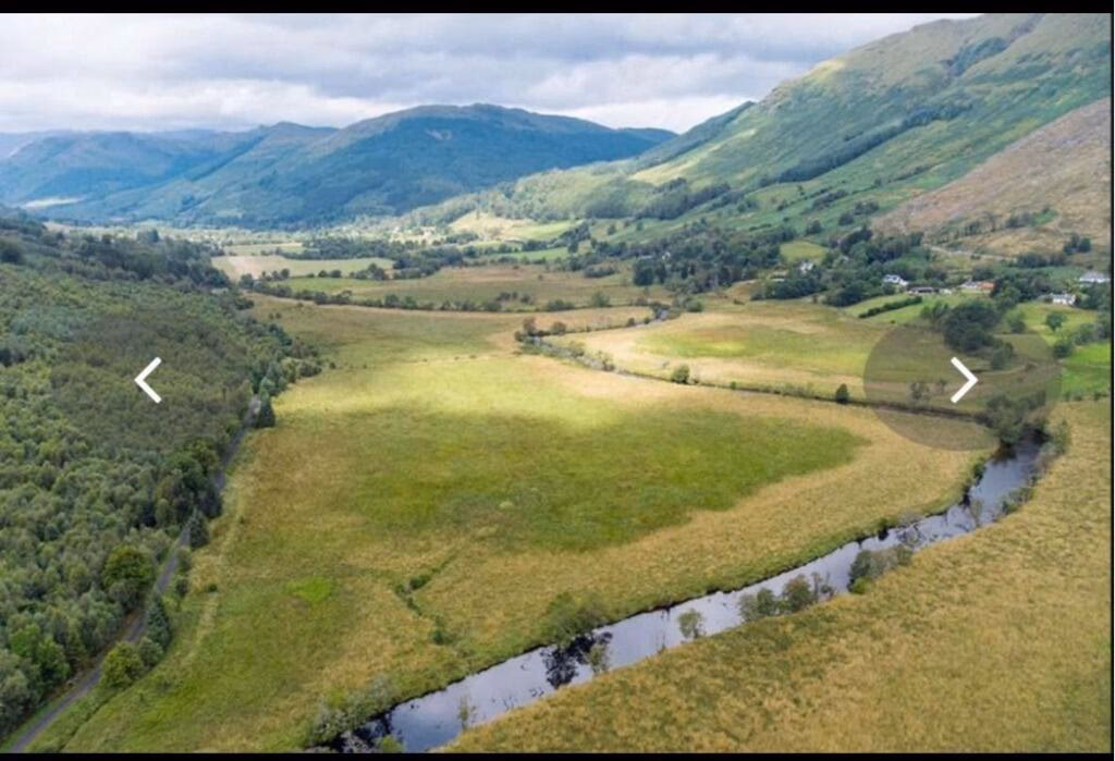 Land for sale - Image 1