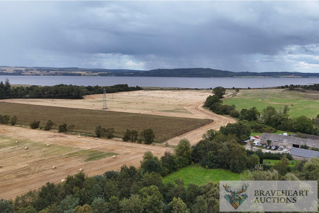 Land for sale - Image 3