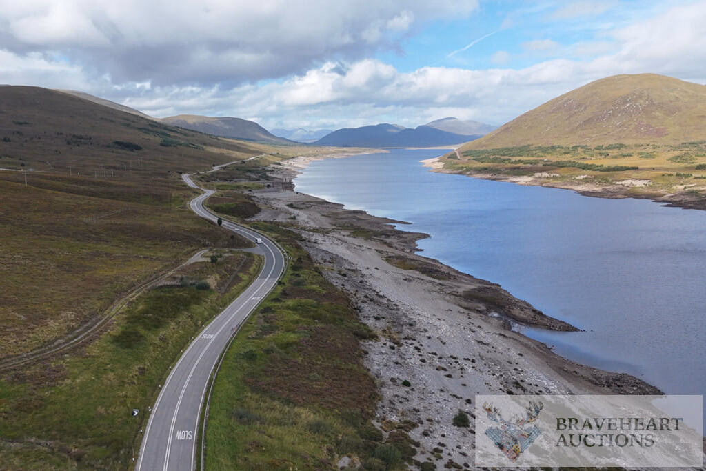 Land for sale - Image 4