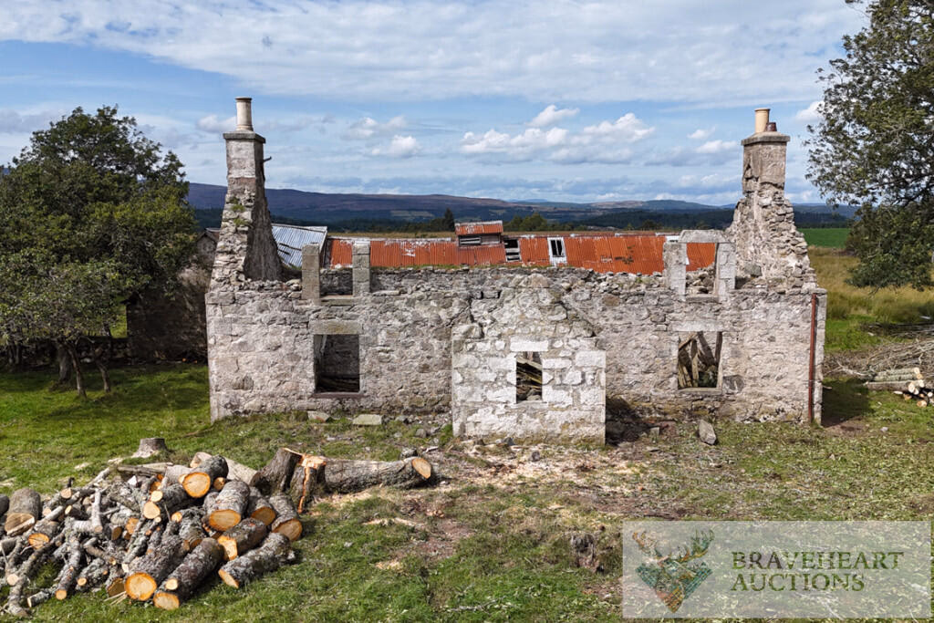 Land for sale - Image 3