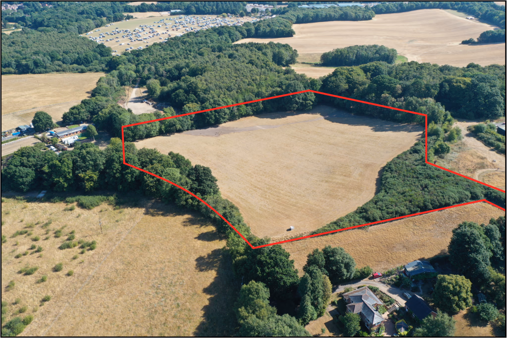 Land for sale - Image 1