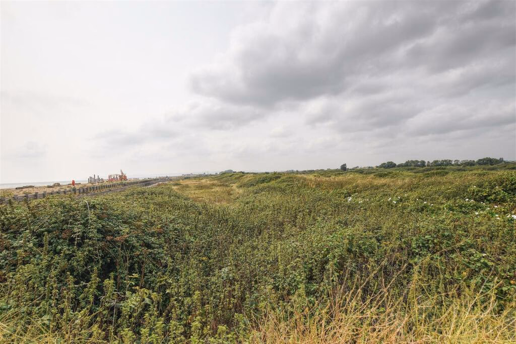 Plot for sale - Image 4