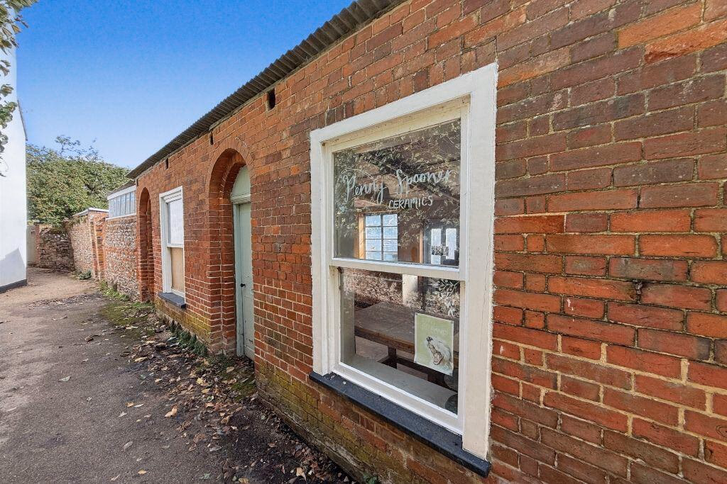 Land for sale - Image 3