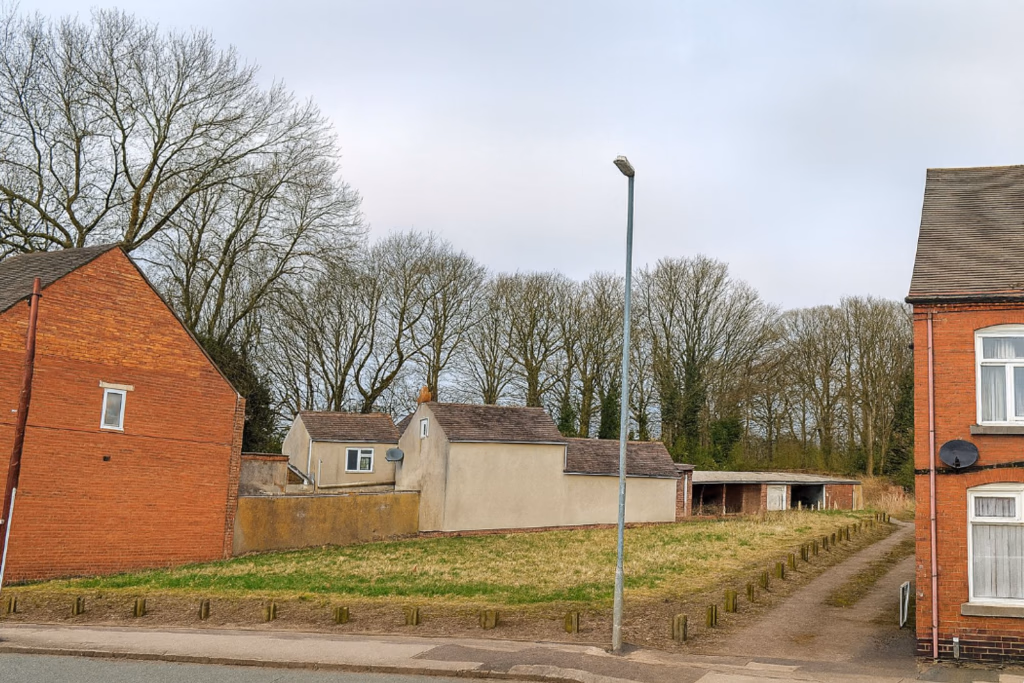 Land for sale - Image 4