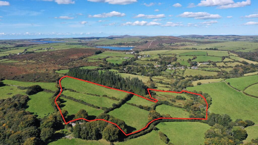 Land for sale - Image 1